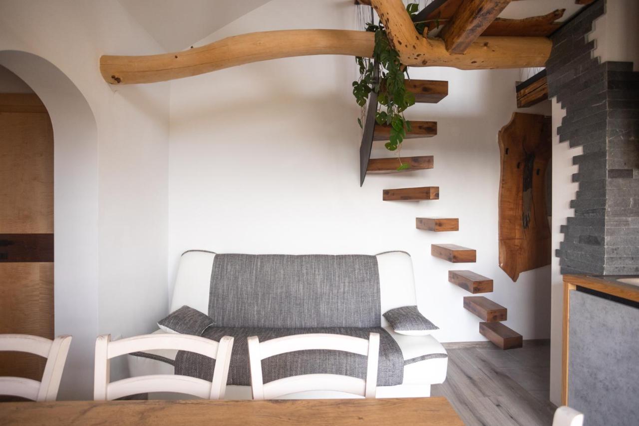 Vineyard cottage Sonce Sentvid Pri Sticni Esterno foto